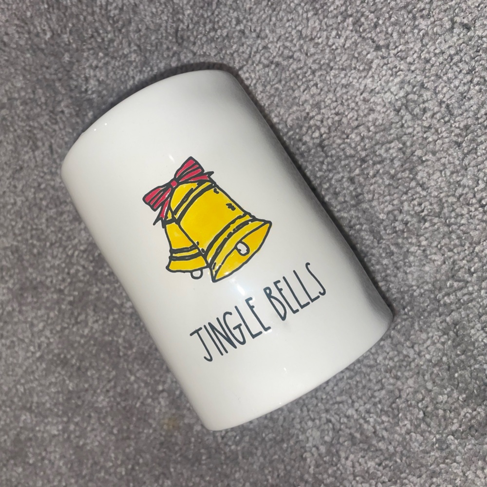 RAE DUNN Rae Dunn Jingle Bells Candle NWT